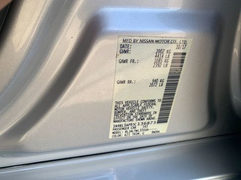 Used 2018 Nissan Altima 3.5 SL FWD image 35