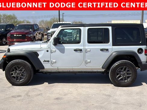 Used 2024 Jeep Wrangler Sport S image 2