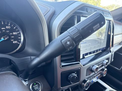 Used 2022 Ford F350 King Ranch w/ King Ranch Ultimate Package AWD/4WD image 23