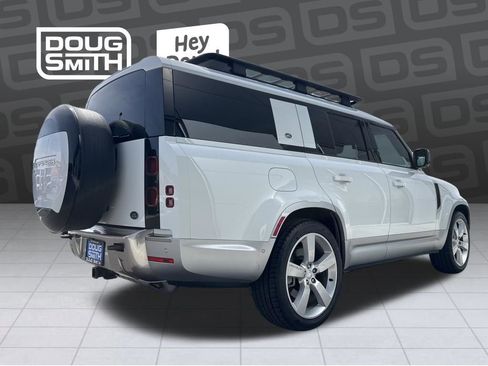 Used 2023 Land Rover Defender 130 First Edition AWD/4WD image 3