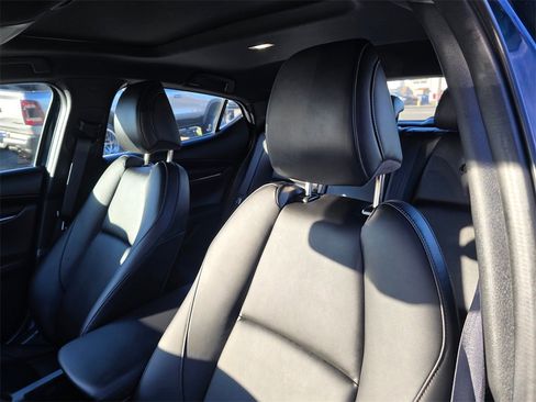 Used 2024 MAZDA MAZDA3 s image 30