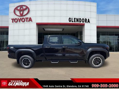 New 2026 Toyota Tacoma TRD Off-Road AWD/4WD image 12