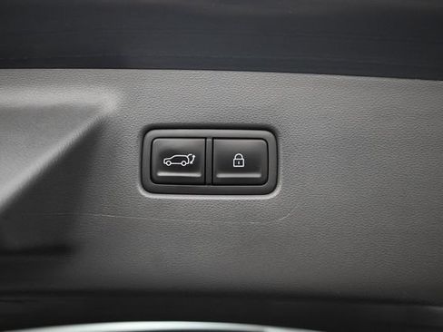 Used 2025 Hyundai Santa Fe SEL AWD/4WD image 30