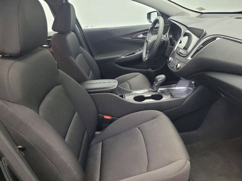 Used 2024 Chevrolet Malibu LT image 19