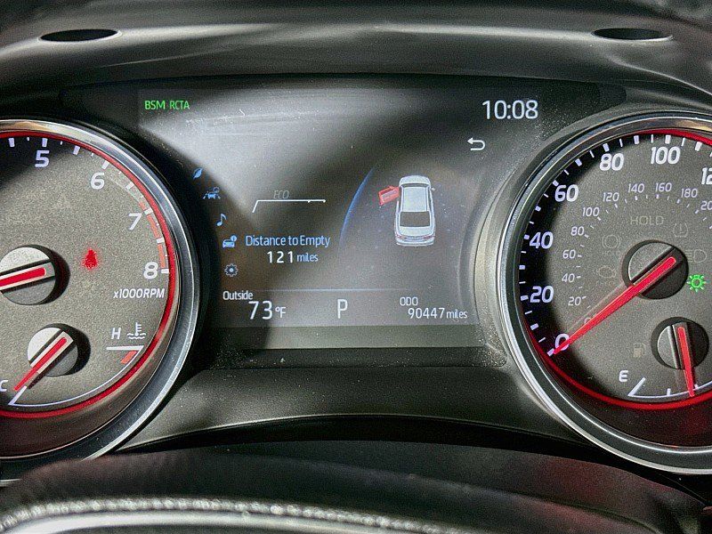 Used 2019 Toyota Camry XSE FWD image 13