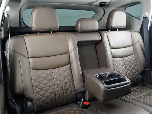 Used 2024 Nissan Murano Platinum w/ Cargo Package image 17