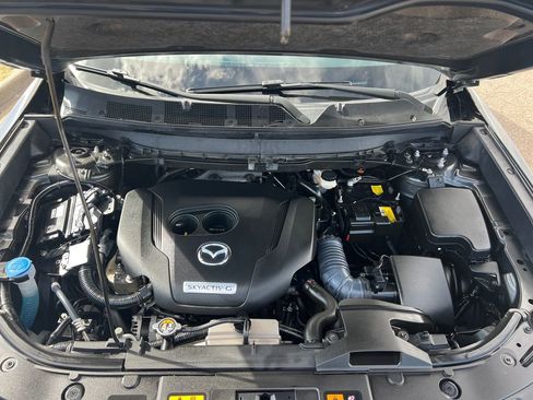 Used 2021 MAZDA CX-9 Touring image 10