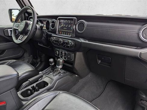 Used 2023 Jeep Wrangler Unlimited Sahara w/ Cold Weather Group AWD/4WD image 22