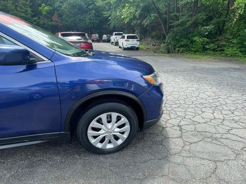 Used 2018 Nissan Rogue S AWD/4WD image 12