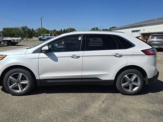 Used 2019 Ford Edge Titanium w/ Cold Weather Package image 1