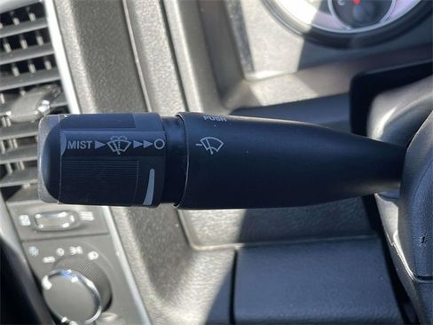 Used 2024 RAM 1500 Classic SLT image 30