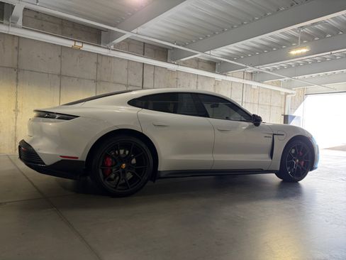 Certified 2023 Porsche Taycan GTS AWD/4WD image 8