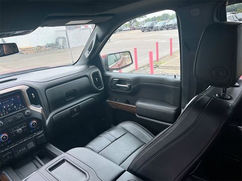 Used 2022 Chevrolet Silverado 1500 High Country image 25