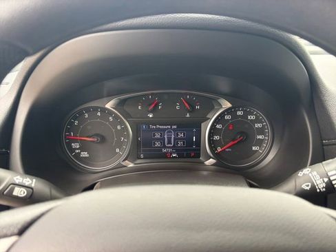 Certified 2022 GMC Terrain SLE w/ Driver Convenience Package FWD image 9