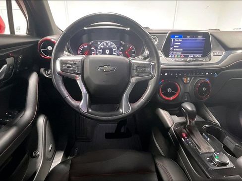 Used 2022 Chevrolet Blazer RS w/ Enhanced Convenience Package FWD image 6
