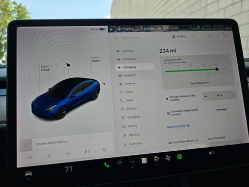 Used 2021 Tesla Model 3 Long Range AWD/4WD image 39