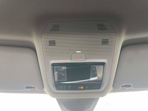 Used 2024 Volkswagen Atlas SE FWD image 28
