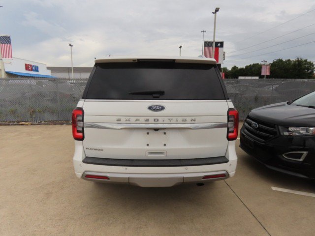 Used 2023 Ford Expedition Platinum RWD image 8