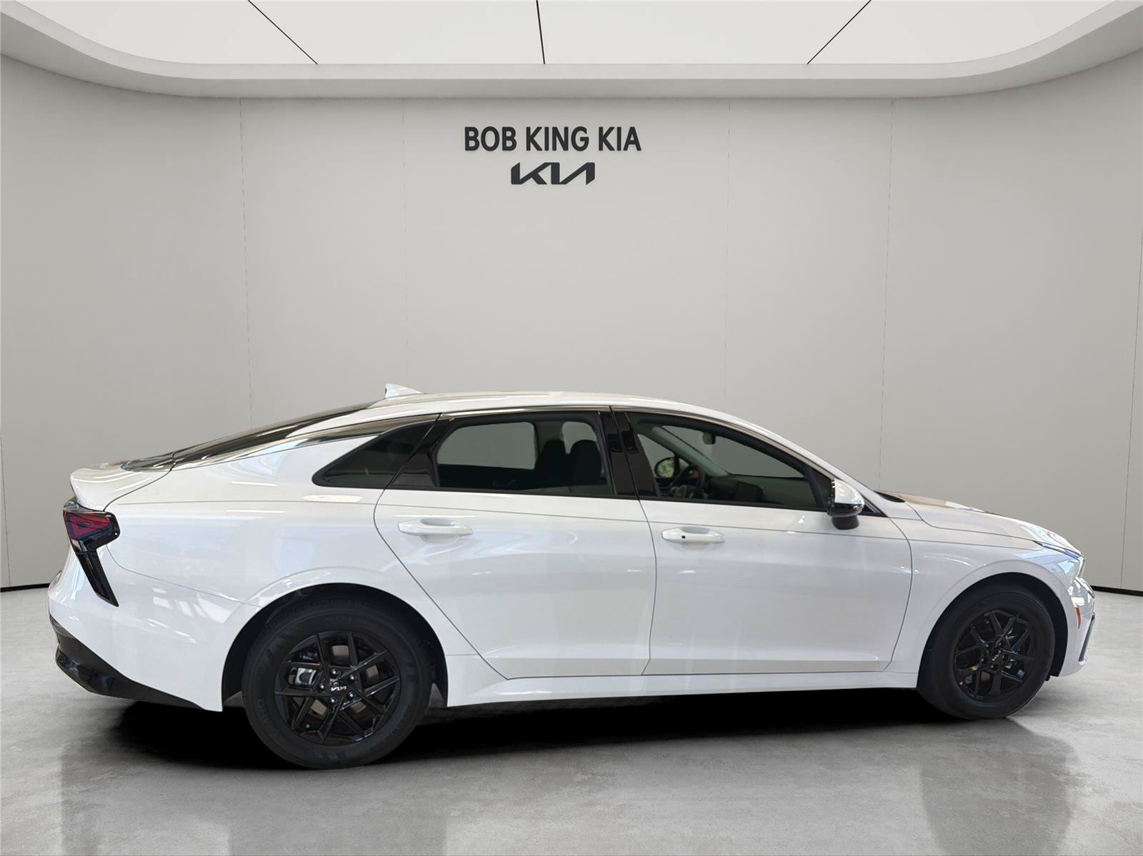 New 2026 Kia K5 LXS FWD image 6