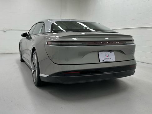 Used 2023 Lucid Air Grand Touring image 7