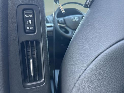 Certified 2026 Honda Odyssey EX-L image 22