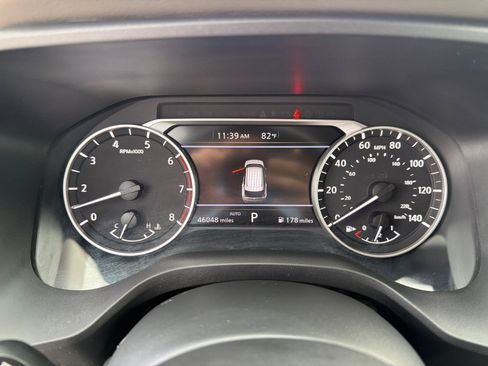 Used 2023 Nissan Rogue SV AWD/4WD image 13