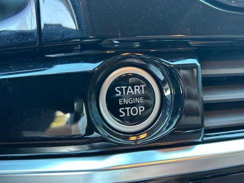 Used 2023 Nissan Pathfinder Platinum w/ Cargo Package image 35