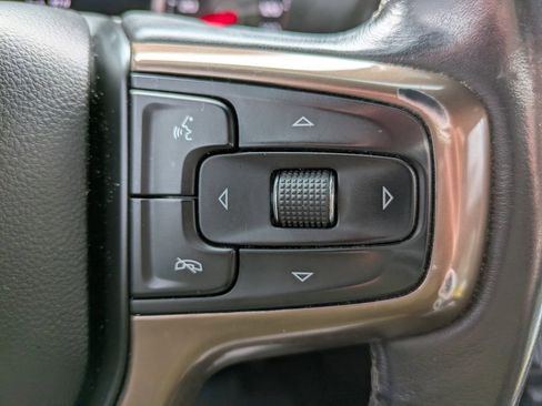 Used 2020 Chevrolet Silverado 1500 High Country w/ Technology Package image 27