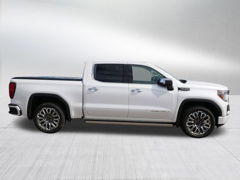Used 2019 GMC Sierra 1500 Denali w/ Denali Ultimate Package AWD/4WD image 8