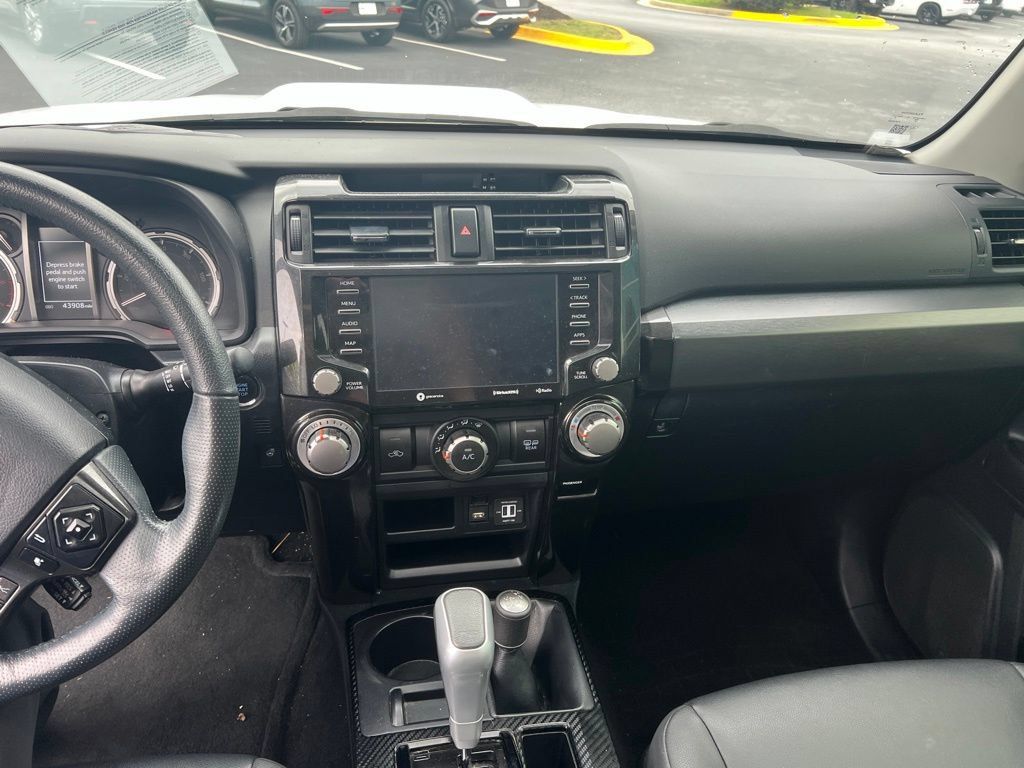 Used 2024 Toyota 4Runner TRD Off-Road Premium w/ Moonroof Package AWD/4WD image 9