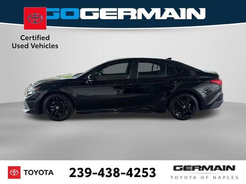 Used 2026 Toyota Camry SE w/ Convenience Package image 3