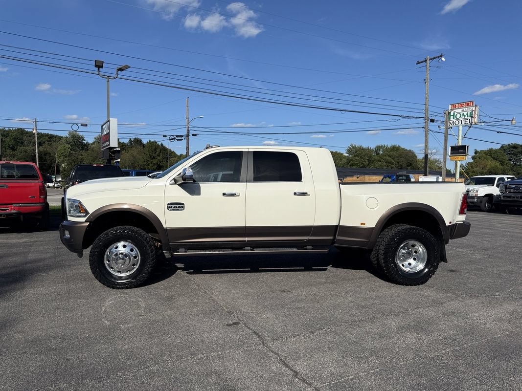 Used 2018 RAM 3500 Laramie Longhorn w/ Protection Group AWD/4WD image 2