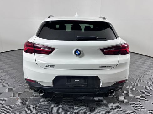 Used 2023 BMW X2 sDrive28i w/ M Sport Package image 9