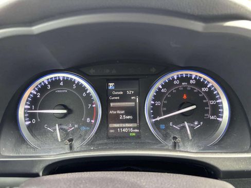Used 2019 Toyota Highlander XLE image 30