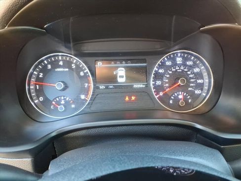 Used 2023 Kia Forte LXS image 18