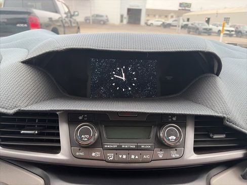 Used 2014 Honda Odyssey EX-L image 21