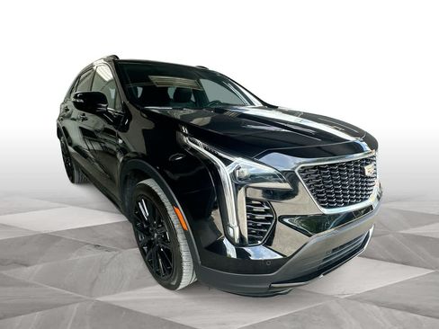 Used 2023 Cadillac XT4 Sport w/ Driver Assist Package FWD image 2