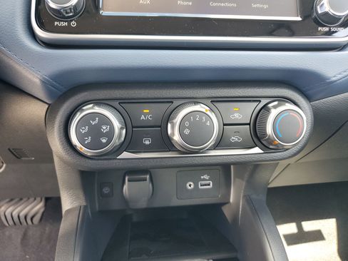 New 2025 Nissan Versa SV w/ Trunk Package image 24