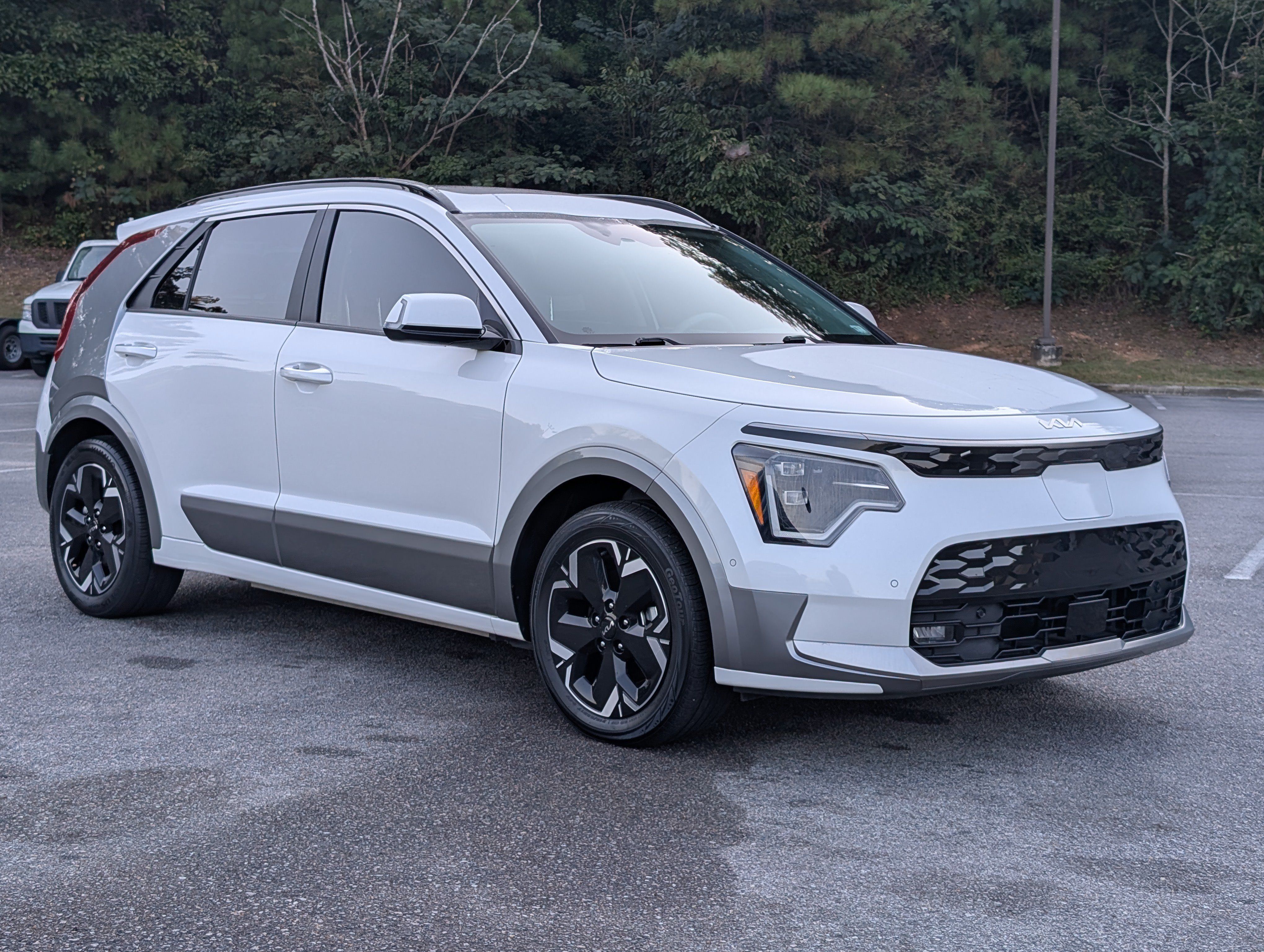 Used 2023 Kia Niro Wave FWD image 11