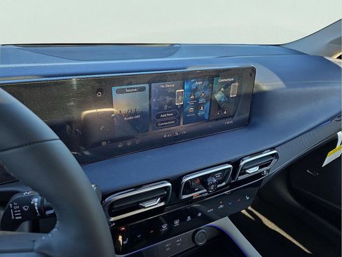 New 2026 Nissan Sentra SL w/ Floor Mat Package FWD image 16