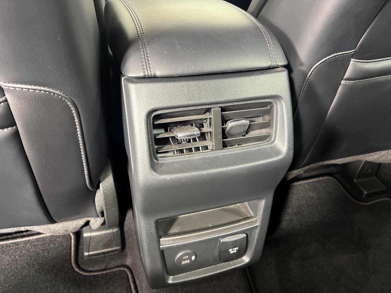 Used 2022 Ford Edge SEL w/ Convenience Package AWD/4WD image 23