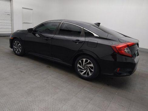 Used 2018 Honda Civic EX image 3