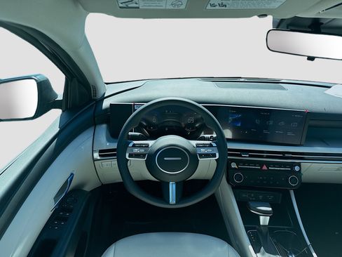 New 2026 Hyundai Tucson SEL image 15