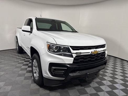 Used 2022 Chevrolet Colorado LT w/ Fleet Safety Package image 9