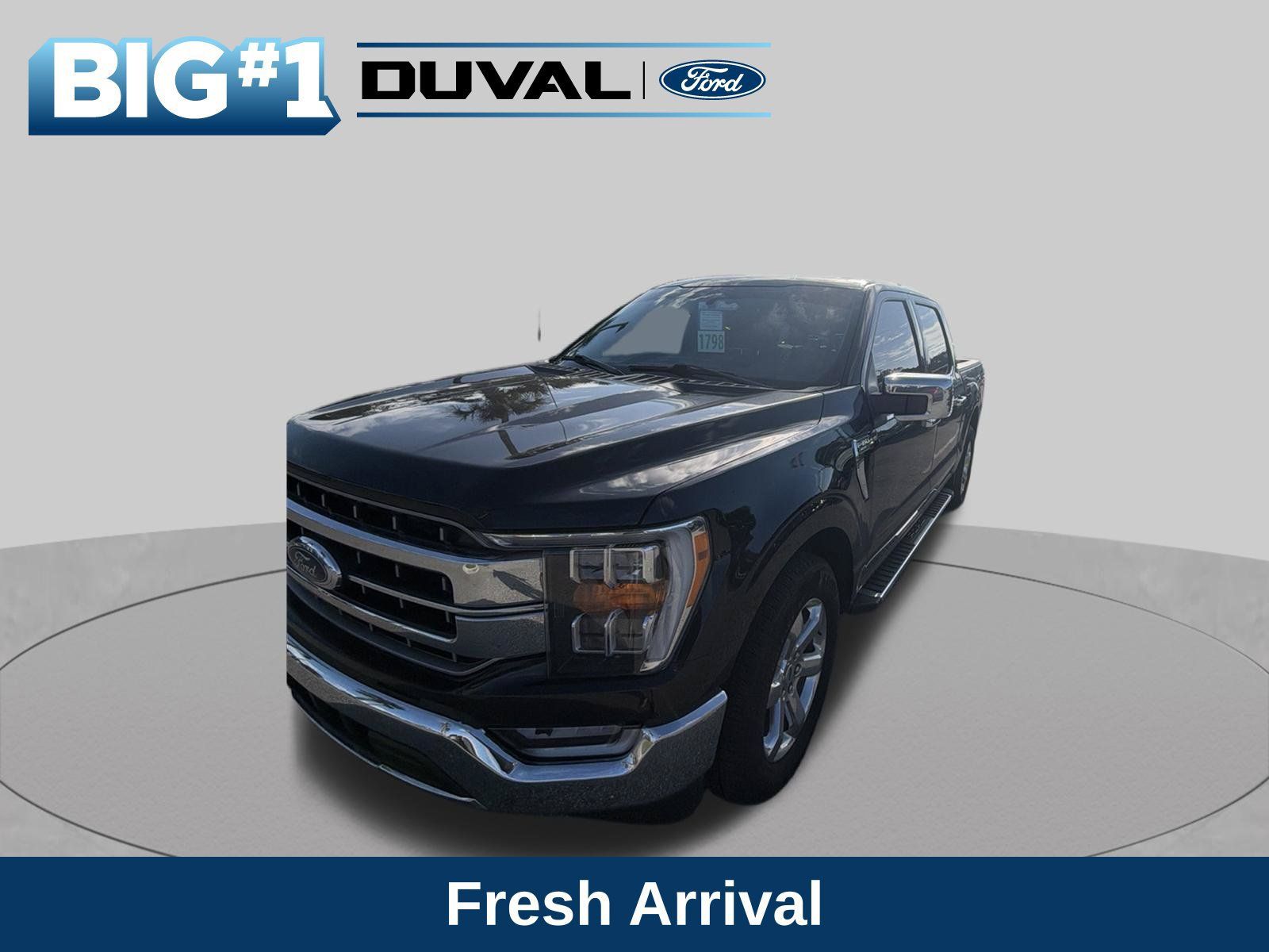 Used 2023 Ford F150 Lariat w/ Trailer Tow Package RWD image 2