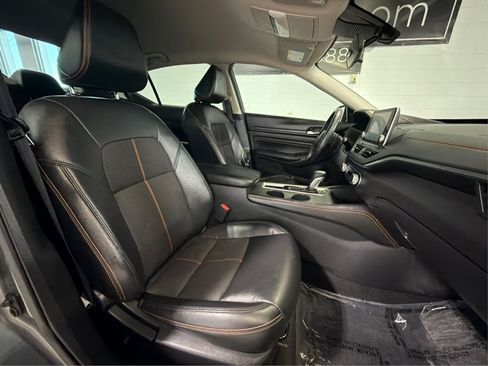 Used 2021 Nissan Altima 2.5 SR FWD image 14