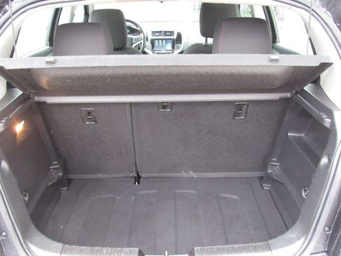 Used 2017 Chevrolet Sonic LT image 21