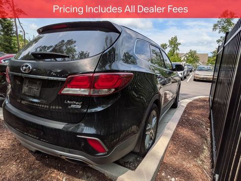 Used 2018 Hyundai Santa Fe Limited FWD image 6
