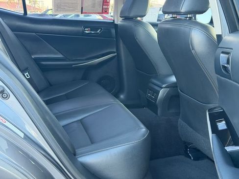 Used 2016 Lexus IS 200t RWD image 20