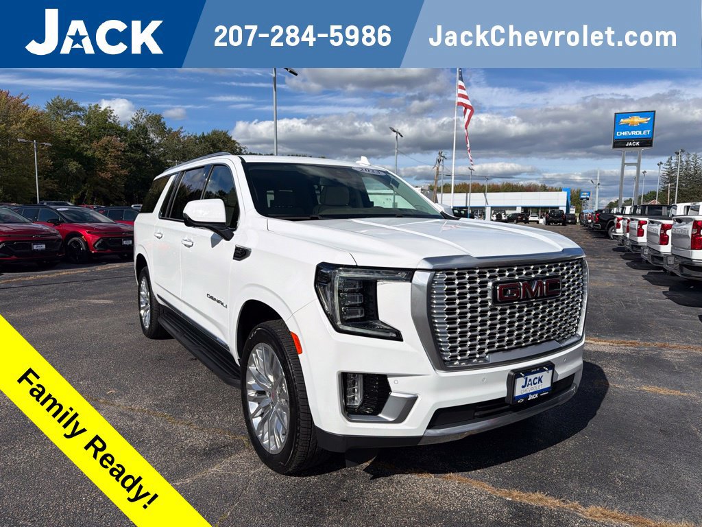 Used 2023 GMC Yukon XL Denali w/ Max Trailering Package AWD/4WD image 1